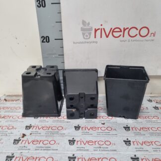 Aeroplas 11x11x12 cm potten / Square pots 11 cm / 11 X 11 cm potjes / Black