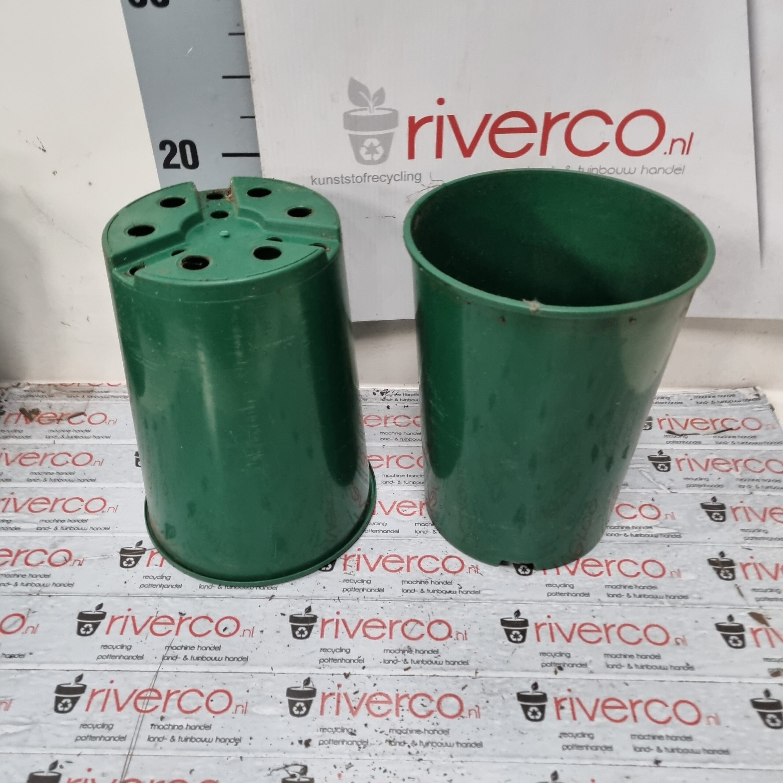 Ronde 3 liter rozenpotten / New round 3 liter rosepots / fruitpots / hedera-pots / - Afbeelding 4