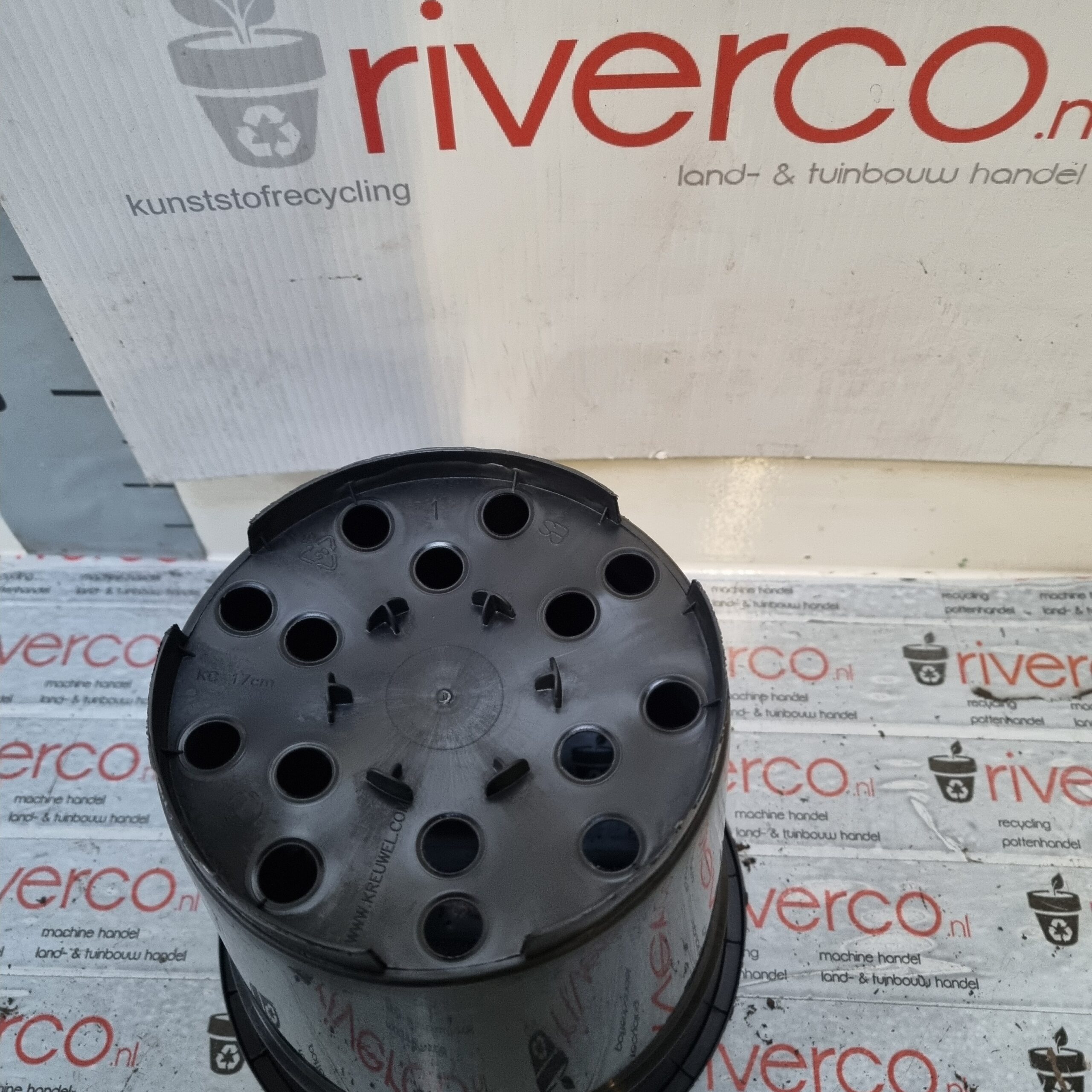 Nieuwe 2,3 liter potten / 17 cm potten / NEW 2,3 liter pots / Container 17 cm HV / KREUWEL GERESERVEERD - Afbeelding 4