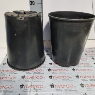 Ronde 22 cm = 7 liter rozenpotten / Used round 7 liter rosepots / fruitpots / beuken-pots /