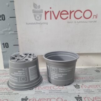Nieuwe 10.5 cm potjes / New 10.5 cm pots