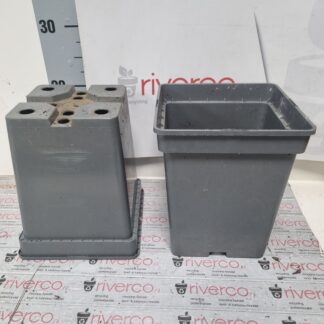 Vierkante 5 liter potten / Square pots / 5 liter / 18x18x21 cm