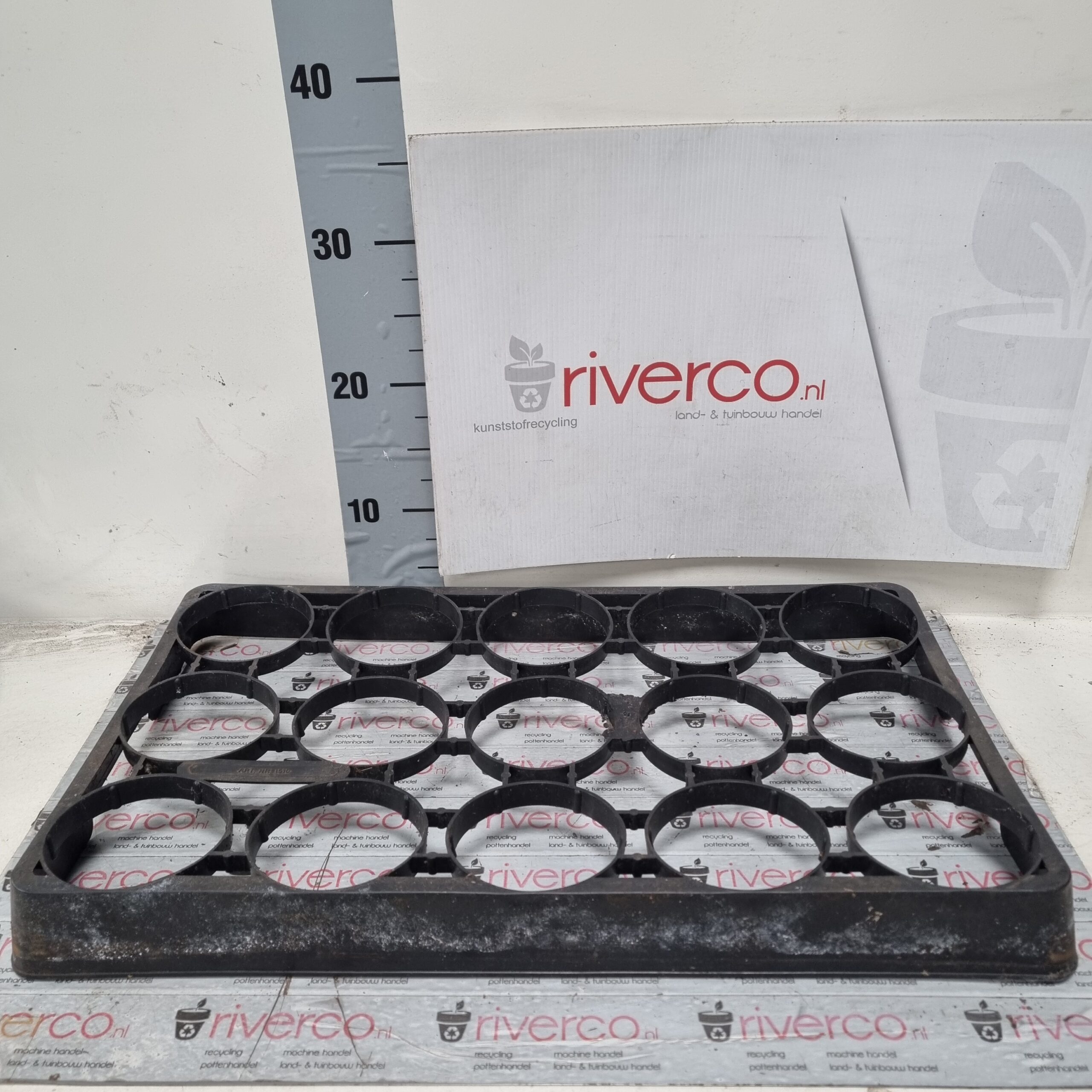 Mara-tray nr 1510 voor 10-10,5 cm pot / 15 HOLES TRAY pot 10-10,5 cm