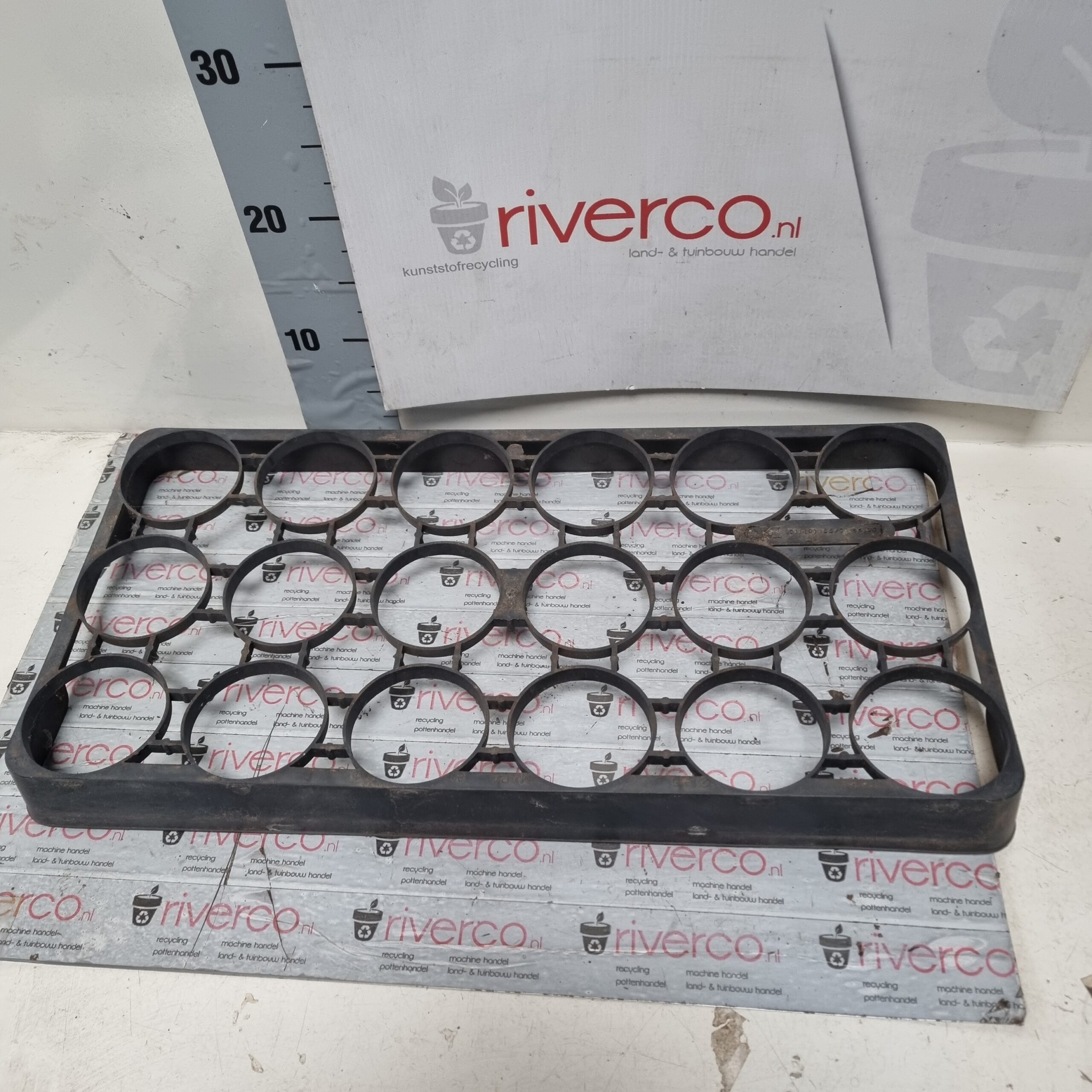 Mara-tray nr 9,5 cm pot / 18-gaats trays / 18-holes tray / 18 holes / for 9.5 cm POT - Afbeelding 2