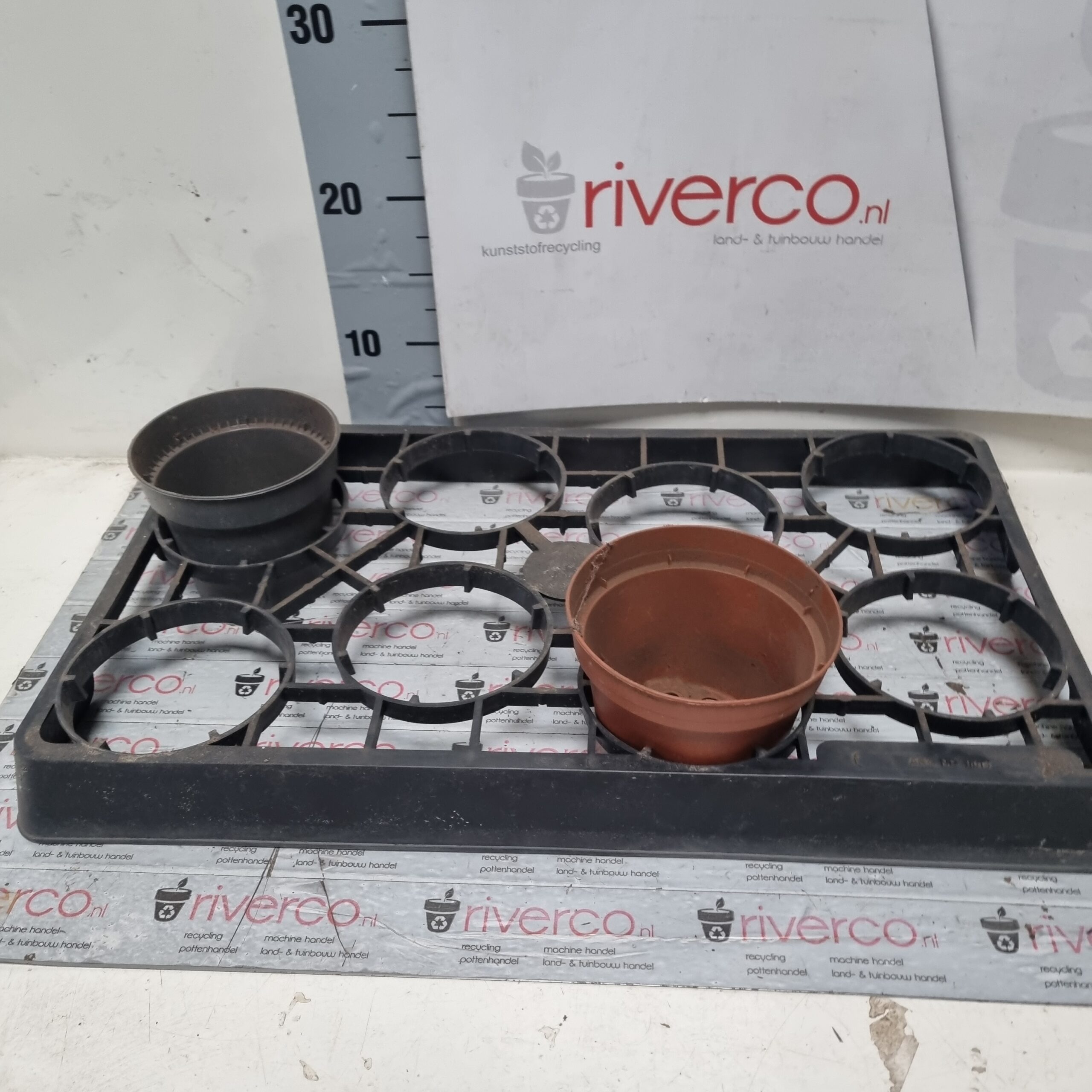 Mara-tray nr8013 / 12 - 13 cm pot / 8-gaats trays / 8-holes tray / 8 holes / for 12-13 cm POT - Afbeelding 5