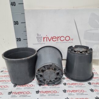 17 cm potten / 17 cm pots / 2.7 liter pots / Amazone pot