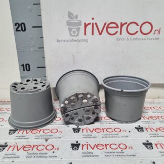 Grijze 10.5 cm potjes / grey 10.5 cm pots / POT 10.5CM 5° LV / vacuüm getrokken / soft pots